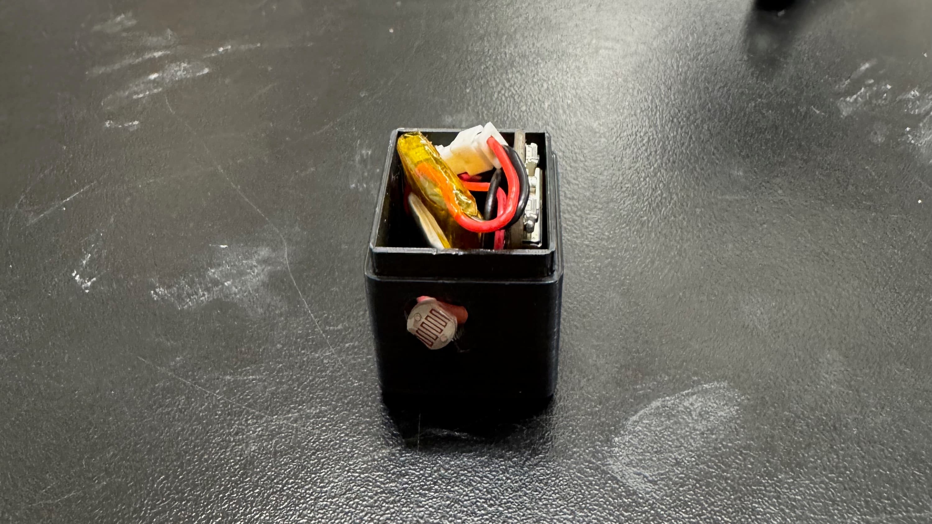 Internals side view